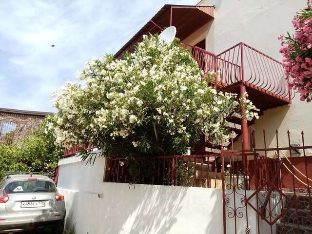 Гостевой дом GUEST HOUSE ZLATA Сутоморе-14